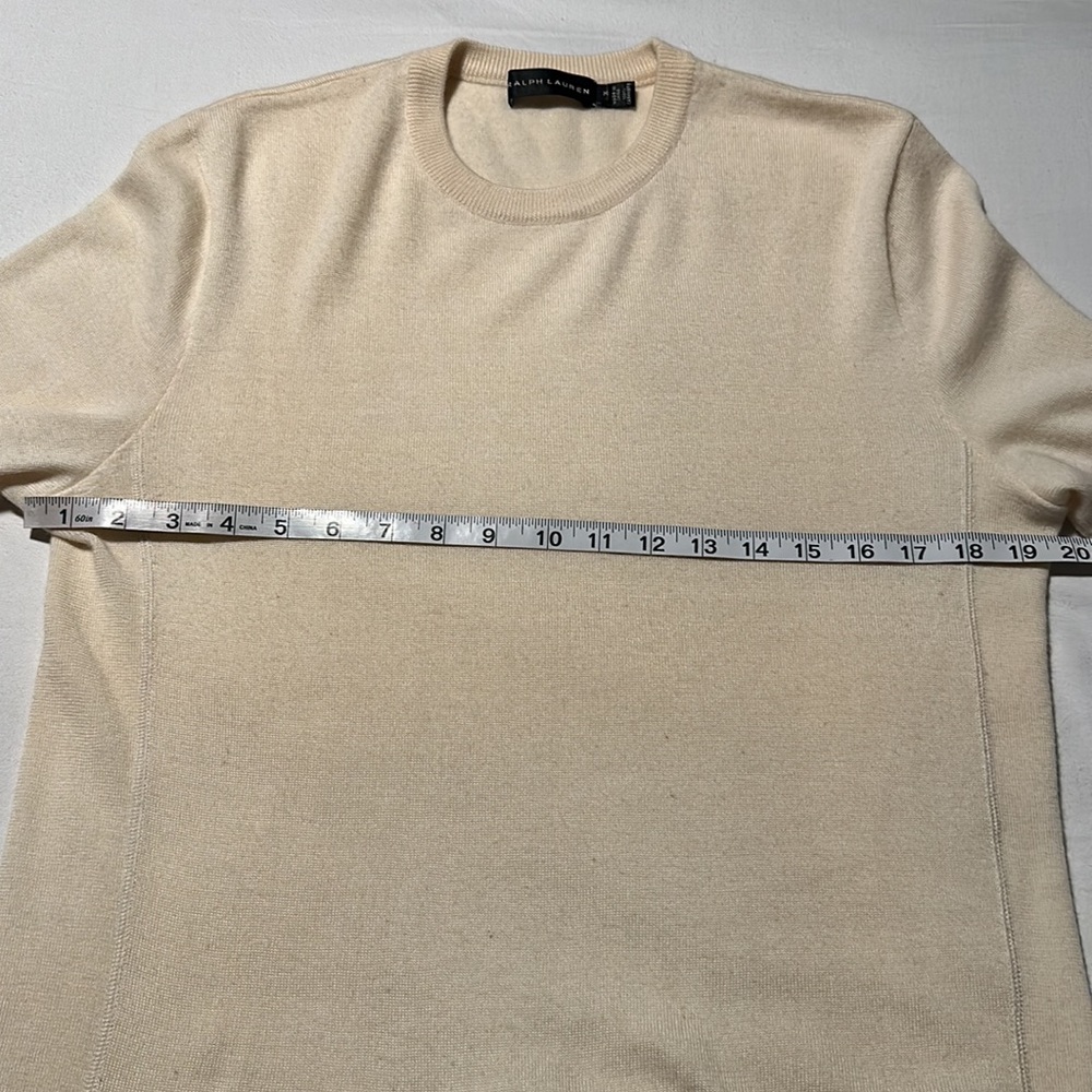 RALPH LAUREN | 100% cashmere crewneck sweater in cream, size medium - Picture 6 of 6